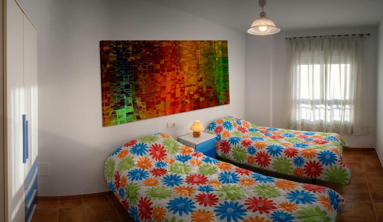 רוקאוטס דה מר Apartamento 90 M2 En La Mejor Zona De Roquetas מראה חיצוני תמונה