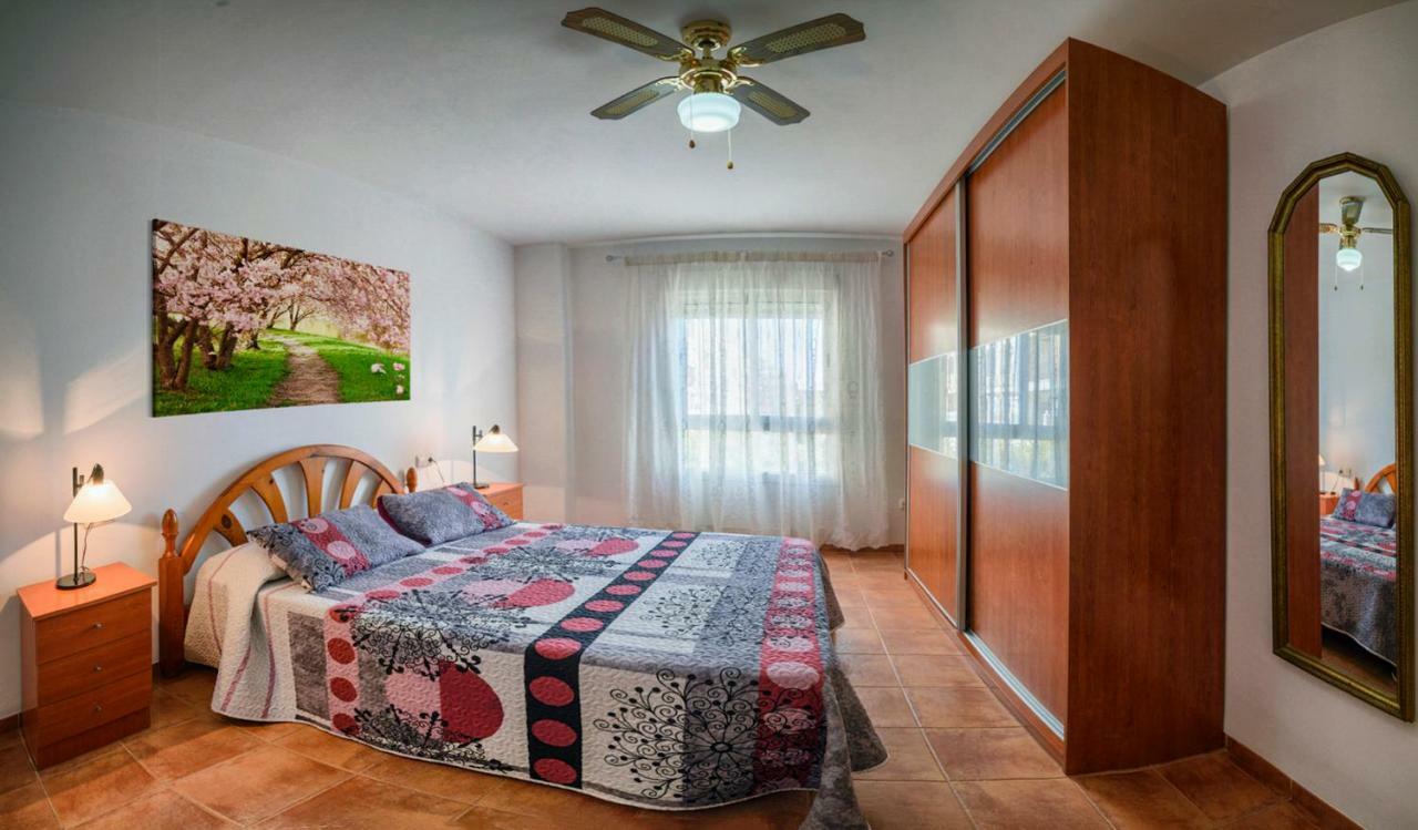 רוקאוטס דה מר Apartamento 90 M2 En La Mejor Zona De Roquetas מראה חיצוני תמונה